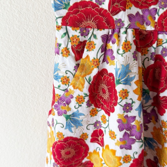 Retrolicious Retro Floral Fit and Flare Dress - Picture 5 of 10